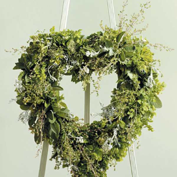 Foliage Heart Standing Spray
