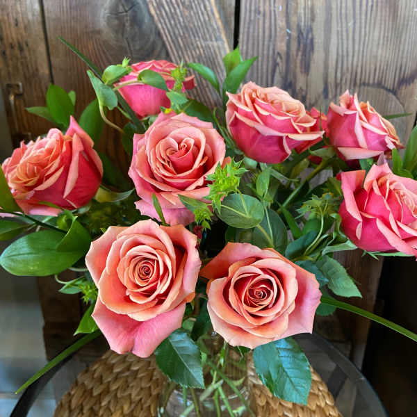 Dozen Premium Summer Color Roses