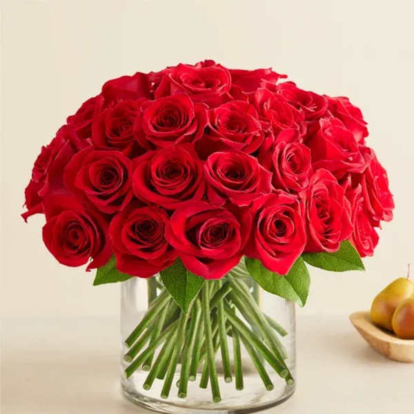 Contemporary Red Roses