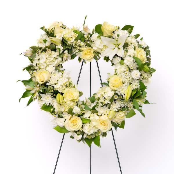 Our Gentle Thoughts Collection: 18" Heart Wreath