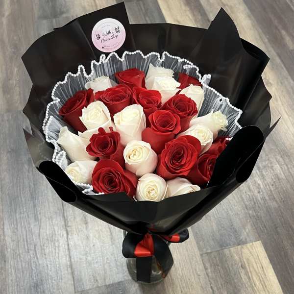 25 White And Red Roses Bouquet