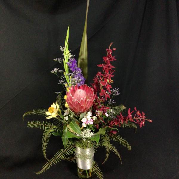 Elegant Tropical Holiday