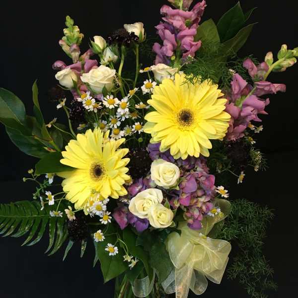 Spray Rose Mixed Spring Bouquet