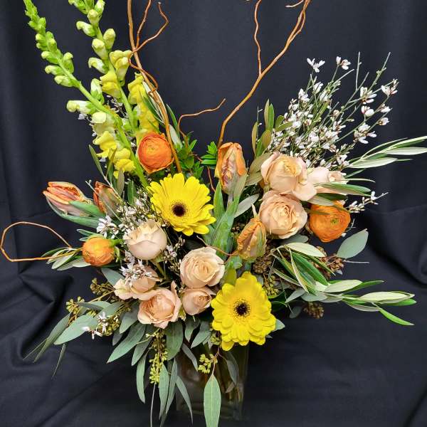 Peach parrot tulip cube with willow