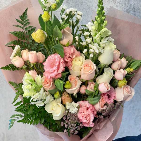 Pastel flower bouquet