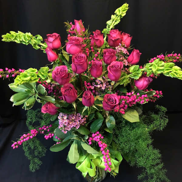 18 Long Stem Roses Plus with 2 Fillers