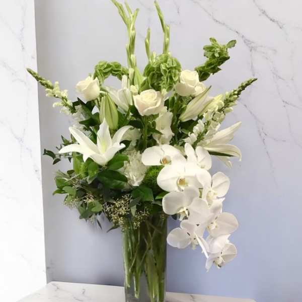 High Crown Bouquet 0086