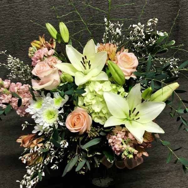 Wintry Mixed Bouquet