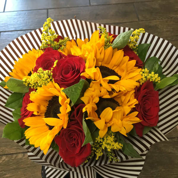 Ray of Sunshine bouquet