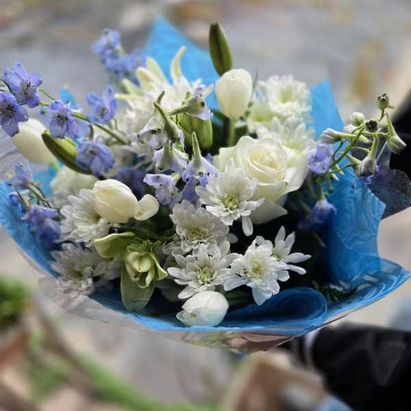 Blue Serenity bouquet