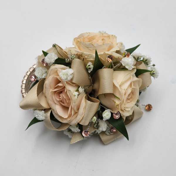 Peaches and Cream Wristlet