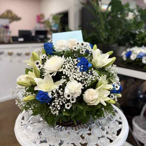 PEACEFUL MEMORIES BASKET