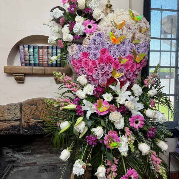 Ombré Rose Heart Spray