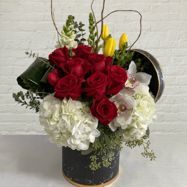 Lady in Red - Medium 0073