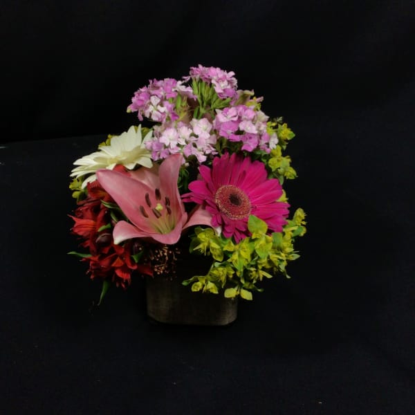 Our DEAL of the DAY! Seasonal flowers, Deisgners Choice in a Garden inspired arrangement.