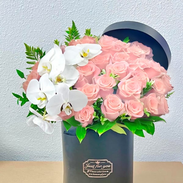 A Pinch of Love Bouquet 0011