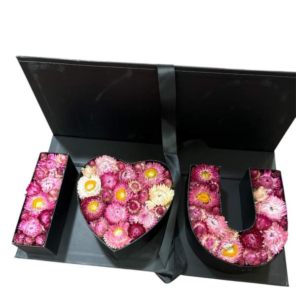 Last long flower in box 979