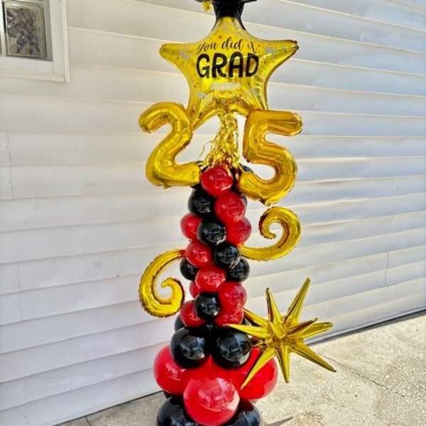 Graduation balloon display with gold star and 2025 balloons
