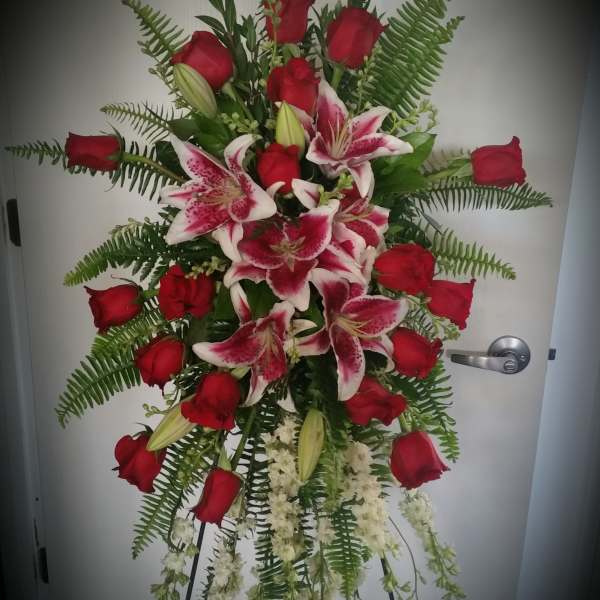 Rose and Lily Easel designed by The Potted Plant