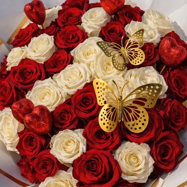 Golden Love Luxury Bouquet
