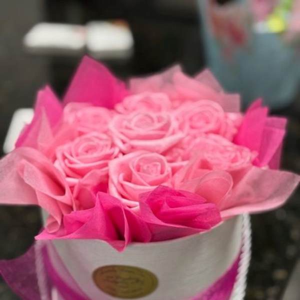 6 FOREVER ROSE ROUND BOX