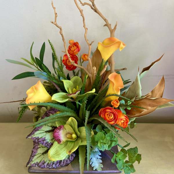 So Trendy - Silk Floral Arrangement
