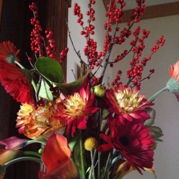 Dahlia, Cala Lillies, and Roses