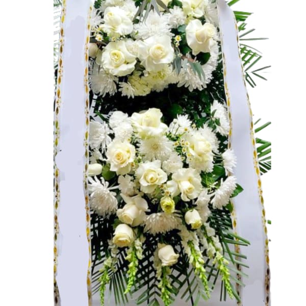 White 2-tier standing spray