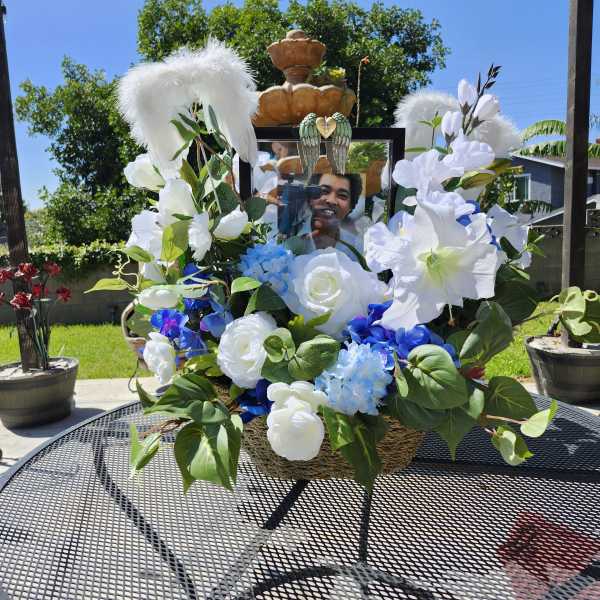 Photo Sympathy Basket