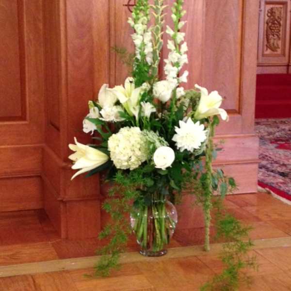 Gracious White and Green