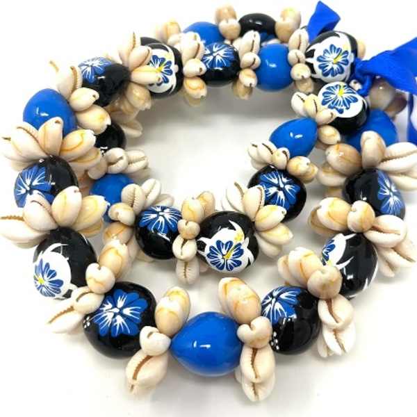 Shell bead necklace with blue and black painted beads