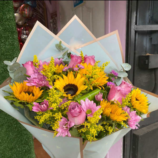 Lavander Roses and Sunflowers