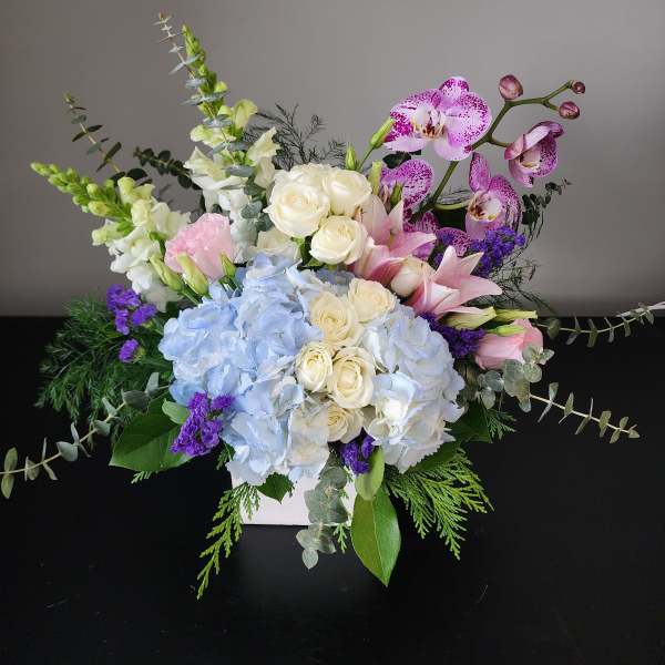 The Hamptons by MG Florist