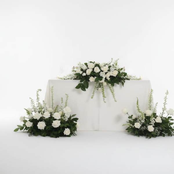 White Romance Sweetheart Table