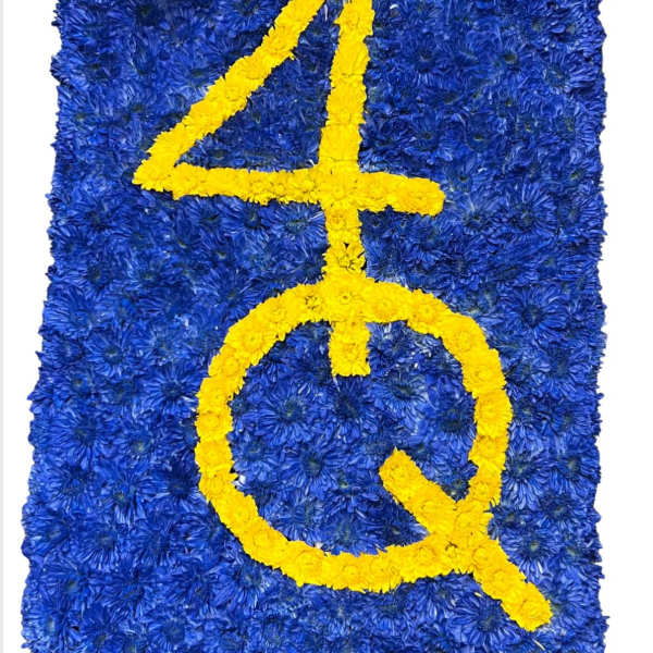 Custom Tribute Spray