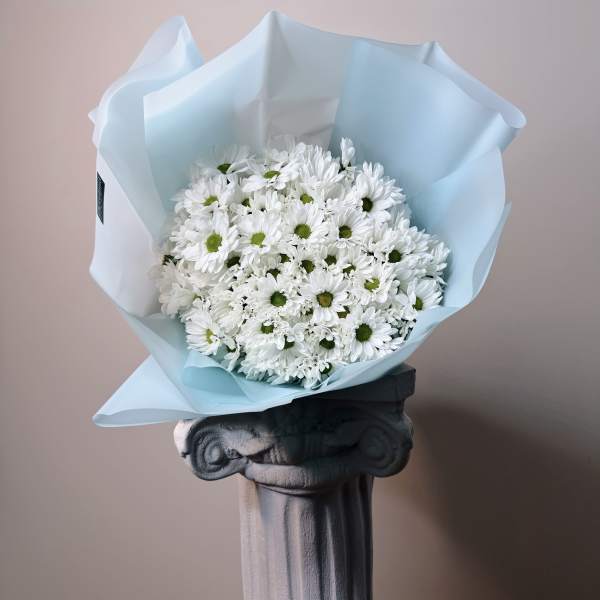White Daisy Bouquet