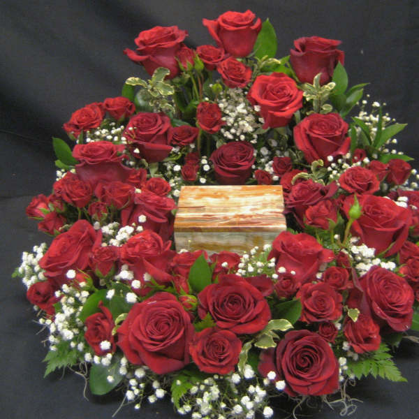 All Rose Urn Wreath U3