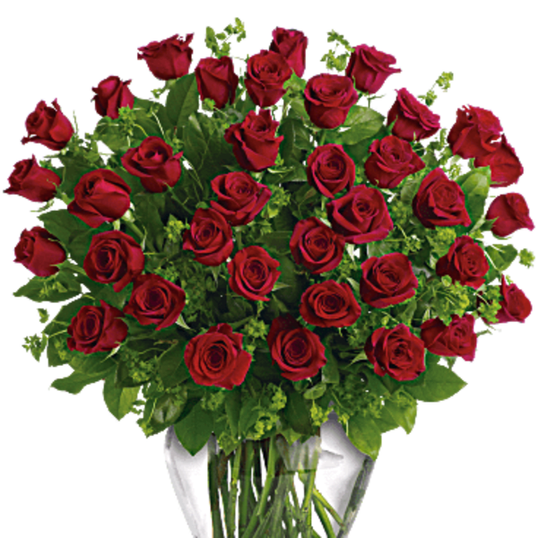 Bouquet of red roses in a clear glass vase