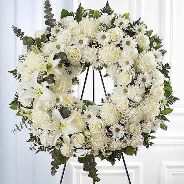 White Williamsburg Wreath