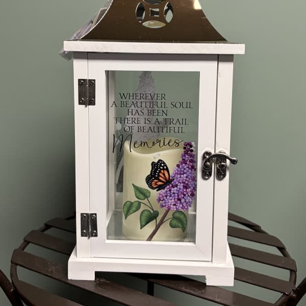 A Trail of Beautiful Memories Lantern