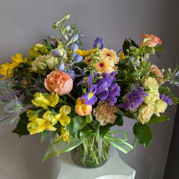 #726 Designer's Choice vase arrangement