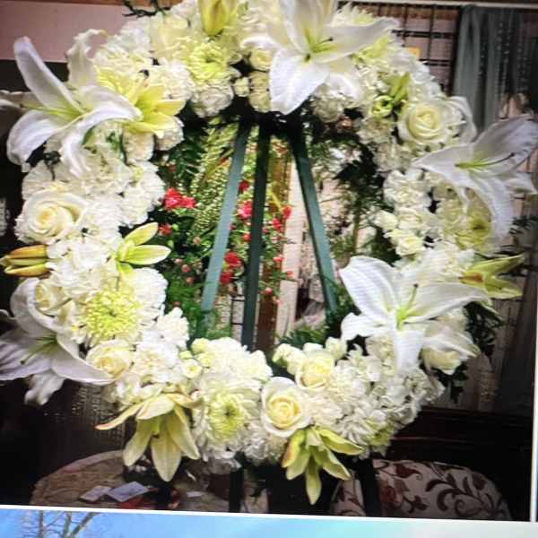 White Memorial Wreath