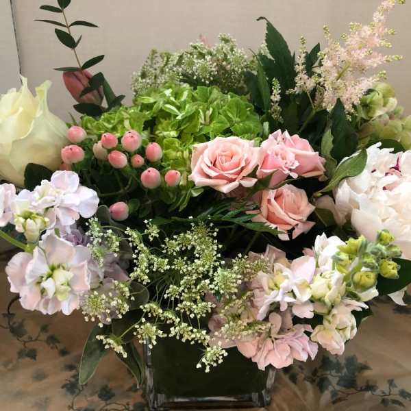 Summer Party Arrangement