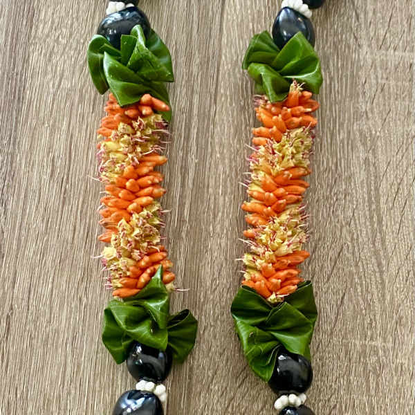CIGAR FLOWER/ KUKUI NUT/TI LEAF LEI