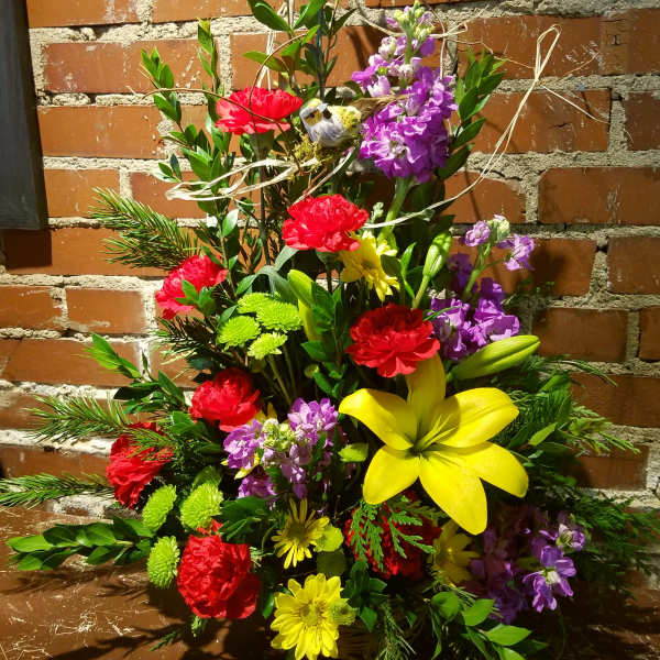 Eckert Florist's Bright and Bold Arrangement