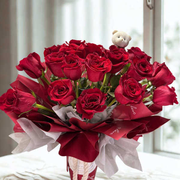 Eternal Scarlet Embrace