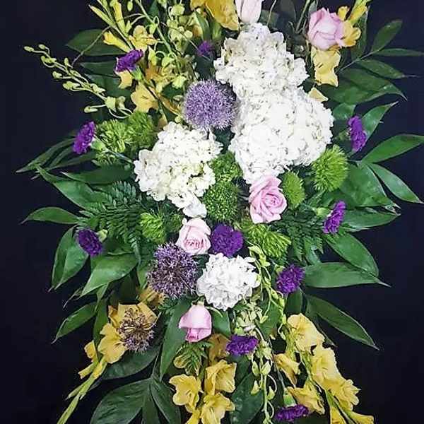 Heartfelt Sympathy Standing Tribute