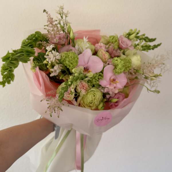 Strawberry Matcha Bouquet