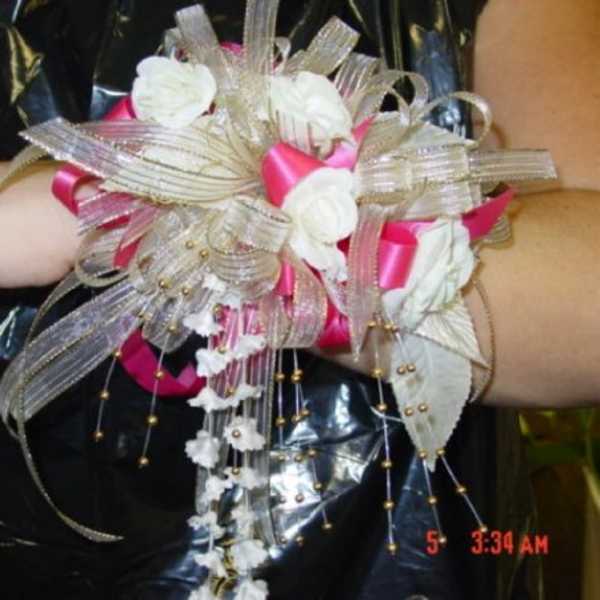 Elegant Wrist Corsage