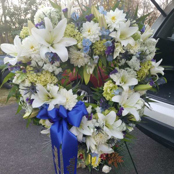 Standing Sympathy Heart